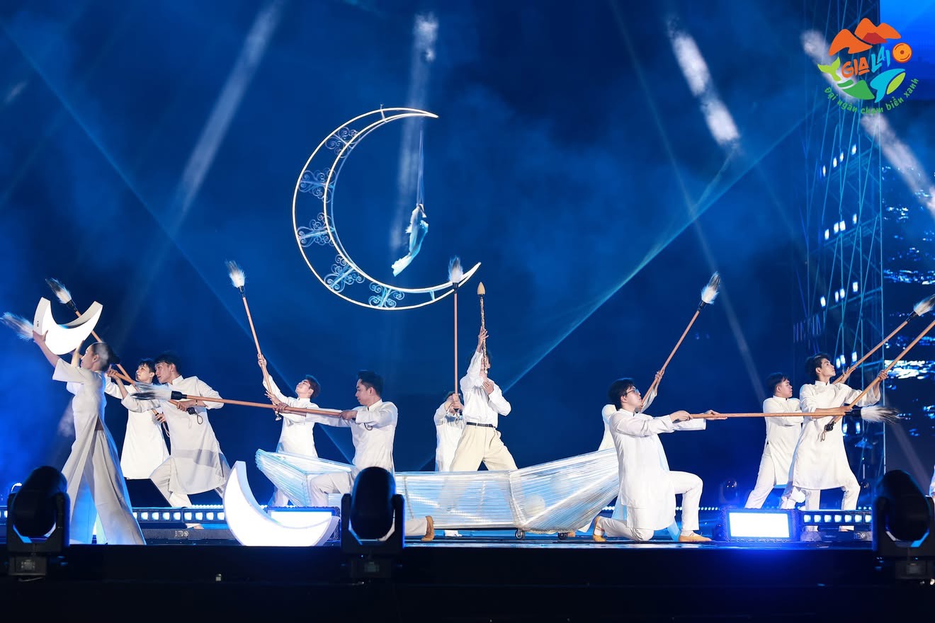 Sự Kiện Trình Diễn Riêng Tư